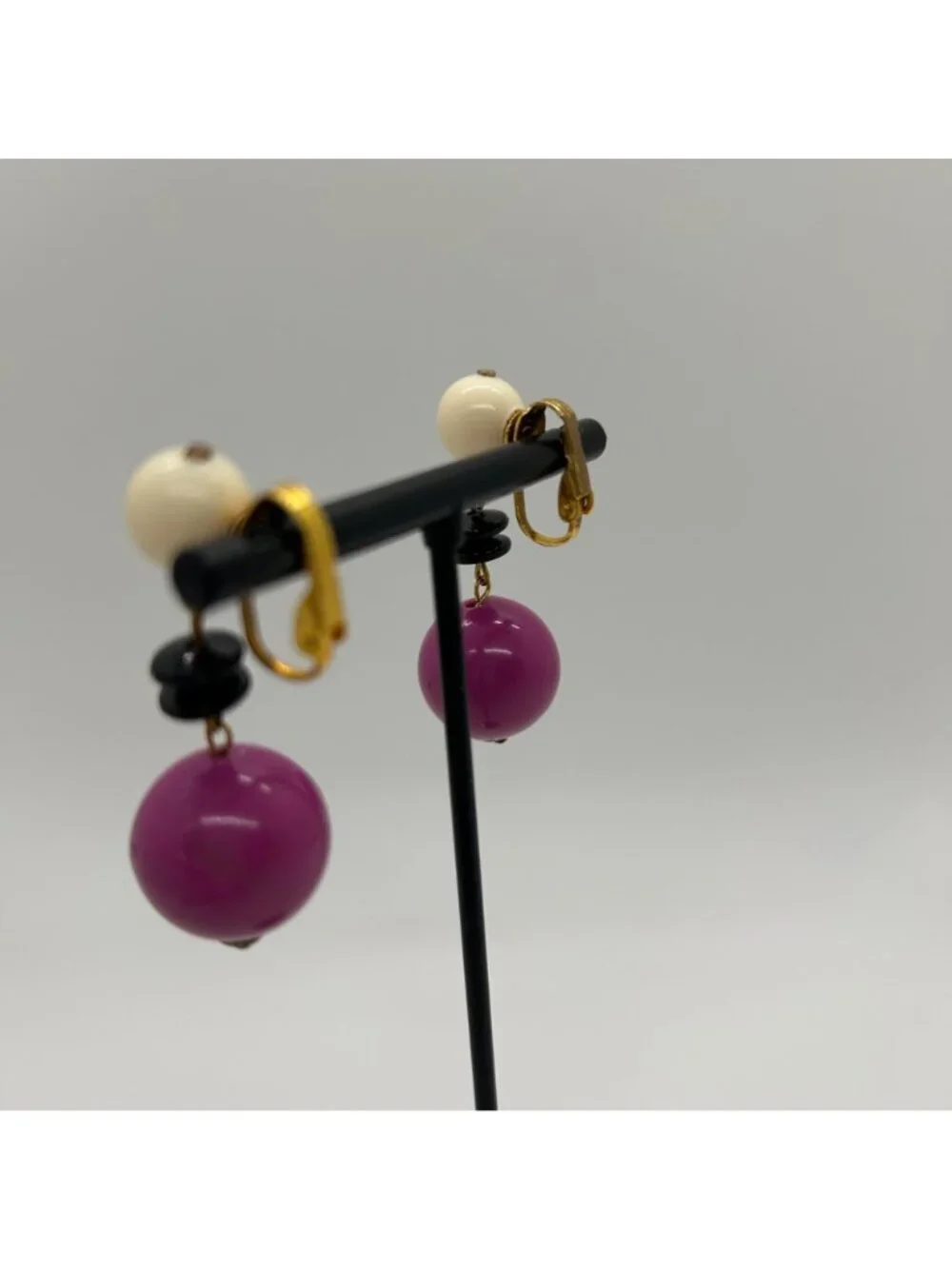 Vintage 1960s Dangle Earrings Clip-On Acrylic Pink White & Black Mod Design